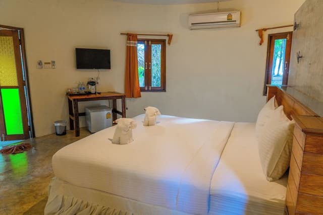 Superior Room with Graden View
