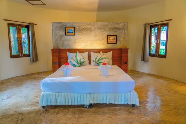 Deluxe Double Room with Garden View