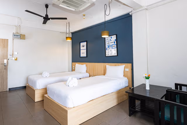 Deluxe Twin Room