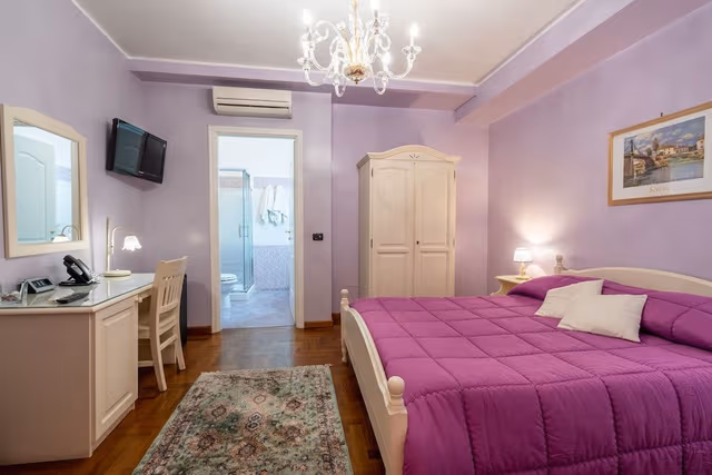 Classic Double Room