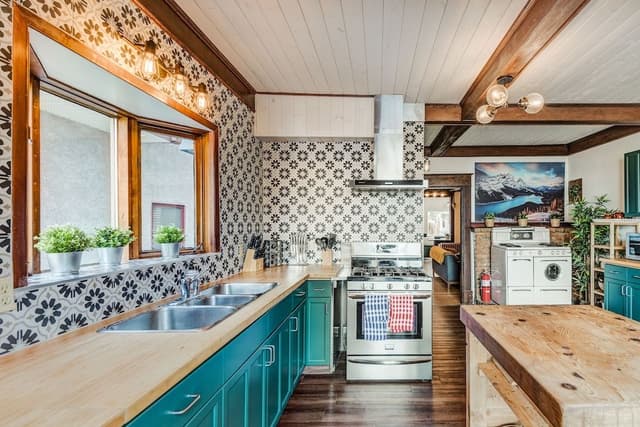 Deluxe House