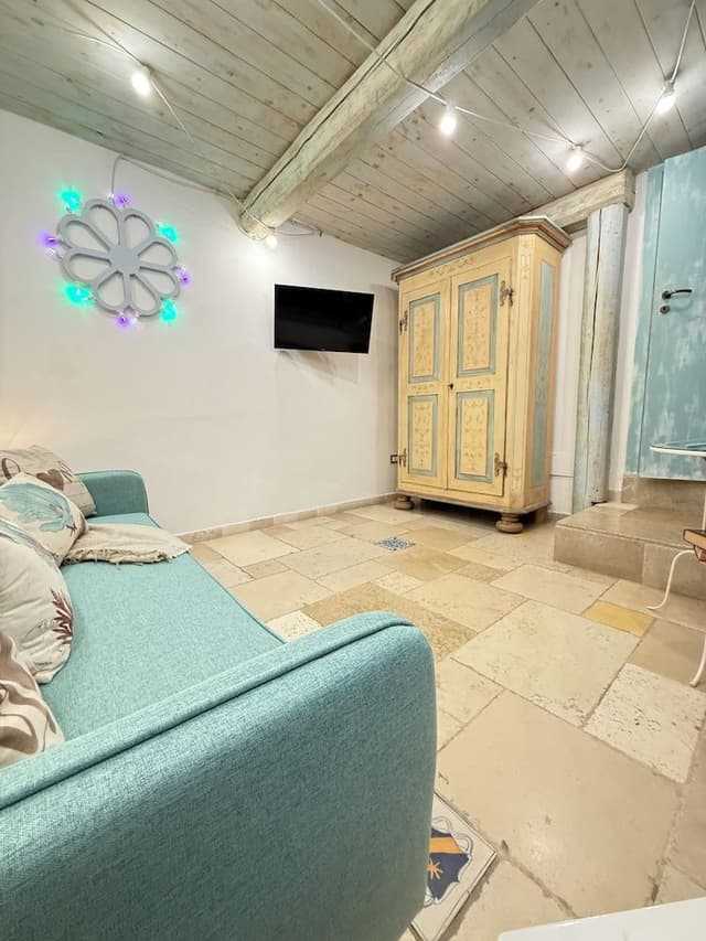 Junior Studio Suite