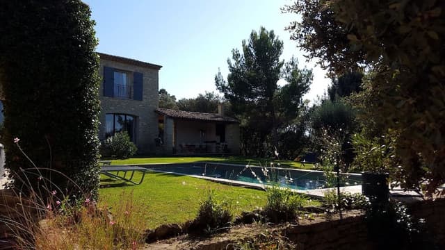 Superior Room, 1 King Bed, Pool Access, Ground Floor