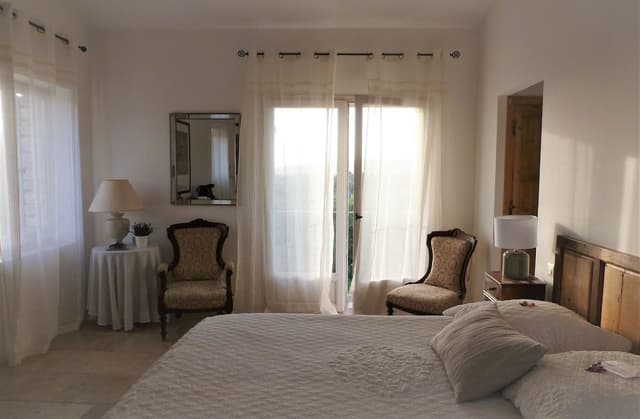 Panoramic Room, 1 Queen Bed, Pool View