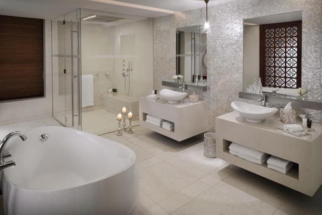 The Royal Penthouse Suite