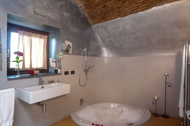 Deluxe Room, 1 Queen Bed (Sapienza)