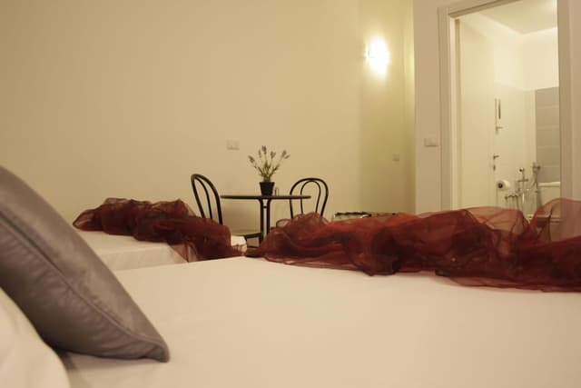 Comfort Triple Room, Private Bathroom (2 letti matrimoniali)