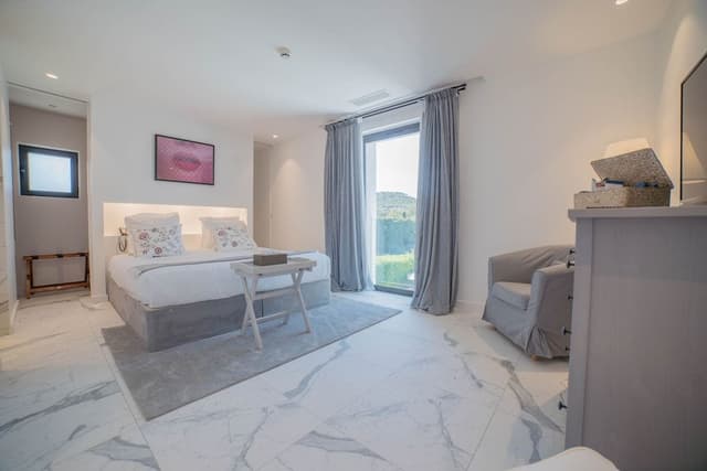 Double Room (Exclusive)