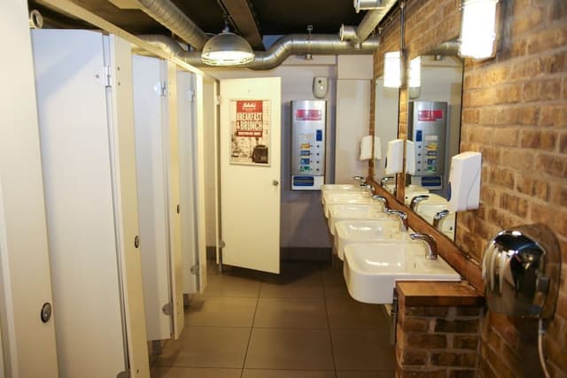 Twin Room with Shared Bathroom