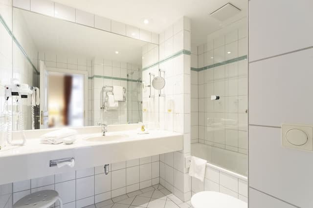 Suite, 1 Bedroom, City View