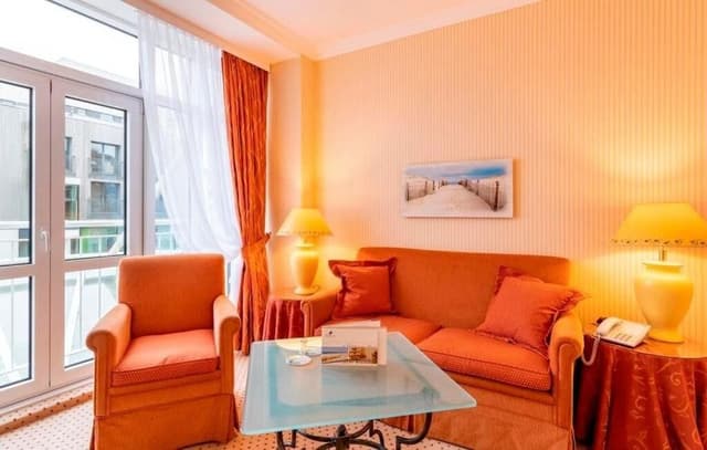 Family Suite, 2 Bedrooms, City View