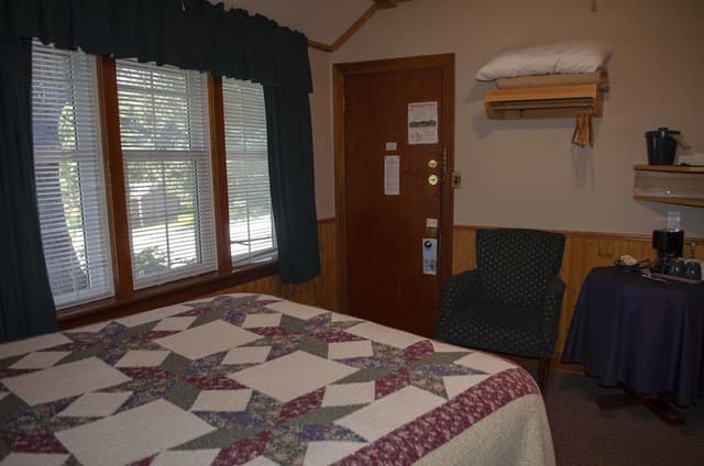Suite, 1 King Bed