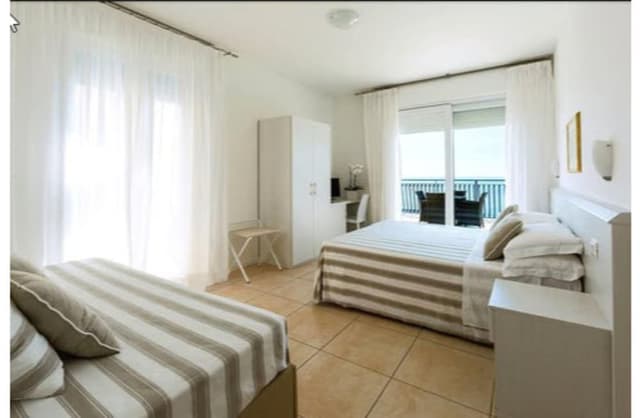 Family Quadruple Room, 2 Bedrooms, Connecting Rooms