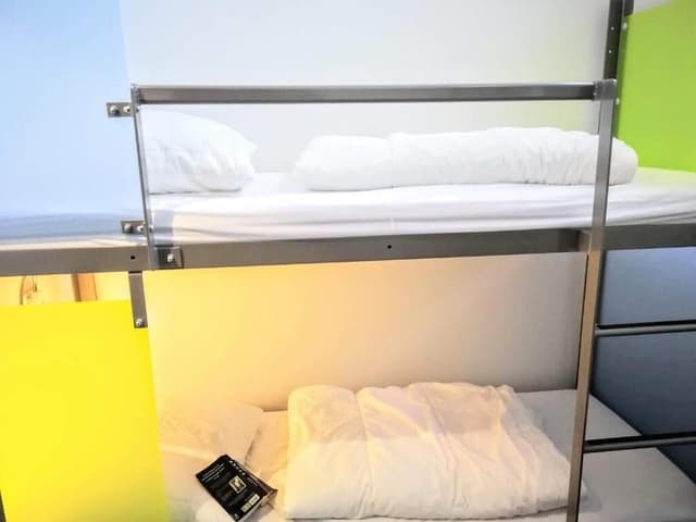 10 Bed Dorm