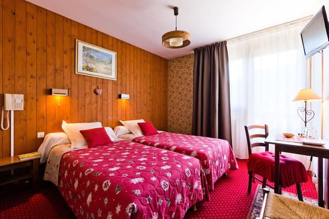Twin Room, Valley View