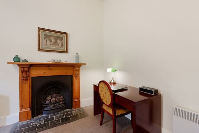 Executive Room, 1 Queen Bed