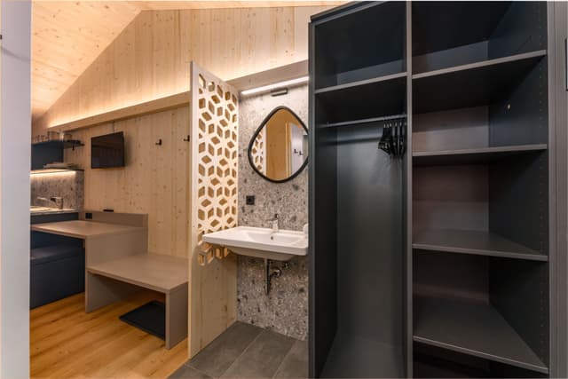 Cozy Studio Apartment mit Balkon