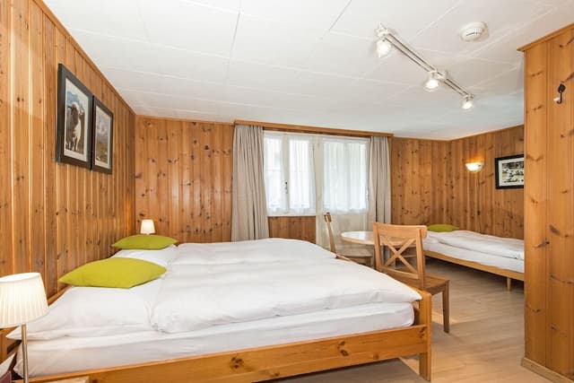 Triple Room