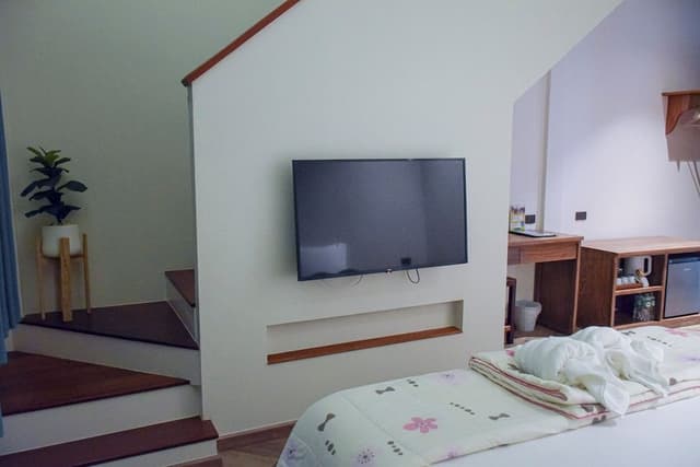 Family Room, 2 Bedrooms