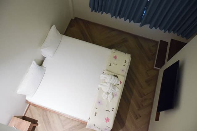 Family Room, 2 Bedrooms