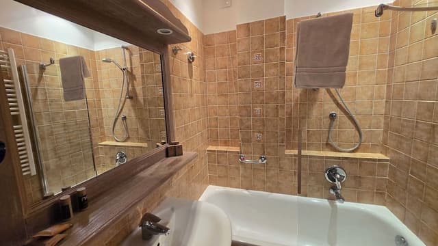Double or Twin Room, Lake View (Small n.2)