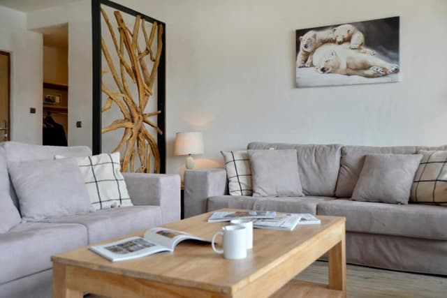 Four-Bedroom Apartment (8 People)