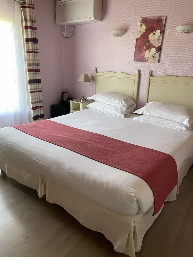 Classic Double Room