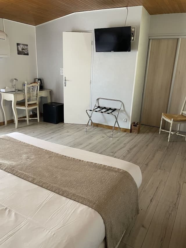 Classic Double Room