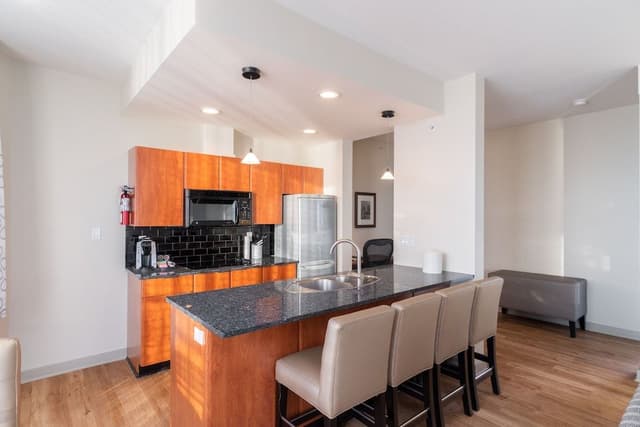 Suite, 1 Bedroom, Jetted Tub