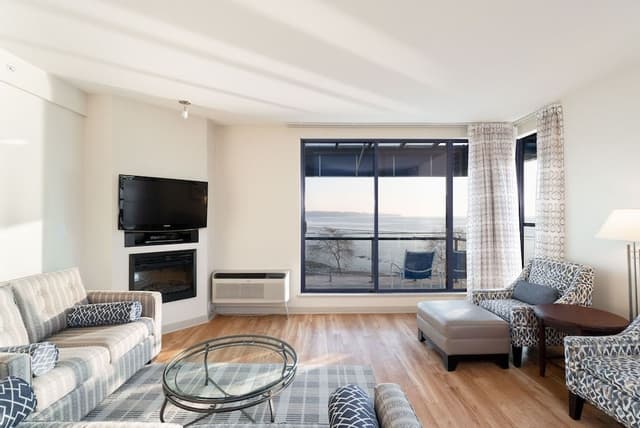 Suite, 1 Bedroom, Jetted Tub