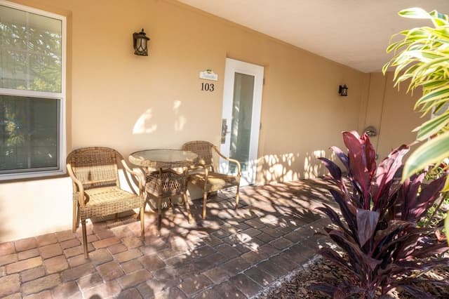 Junior Suite, 1 Bedroom (Unit 103)