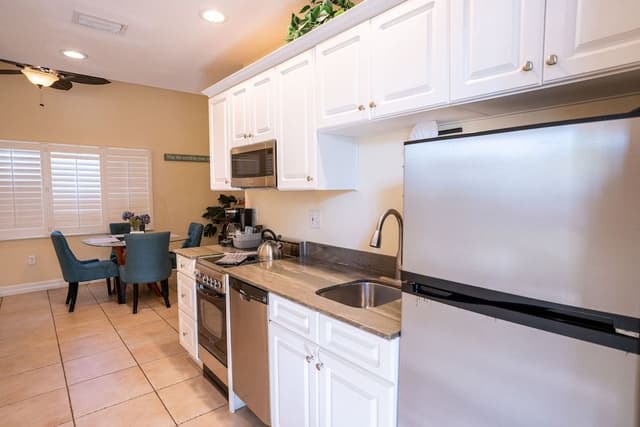 Junior Suite, 1 Bedroom (Unit 103)