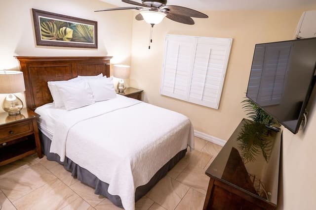 Junior Suite, 1 Bedroom (Unit 109)
