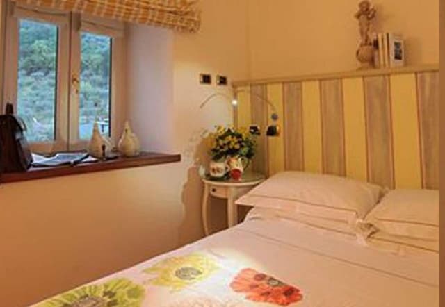 Economy Single Room, 1 Large Twin Bed