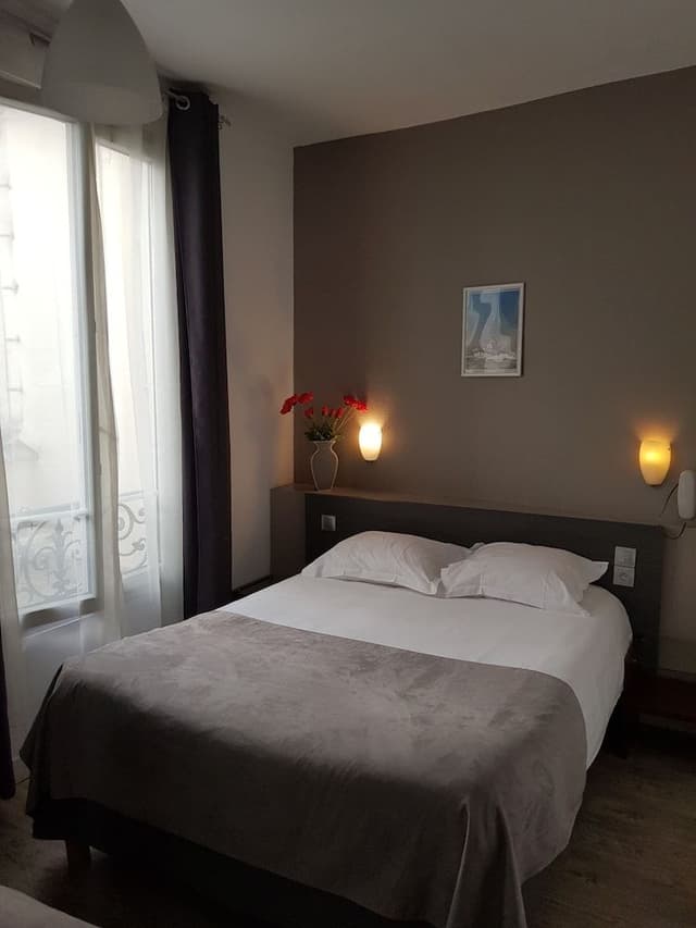Classic Triple Room, Multiple Beds, City View