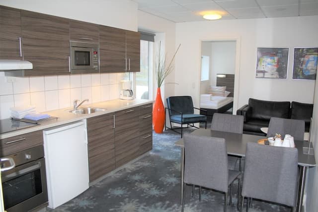 Apartment, 2 Bedrooms, Kitchen
