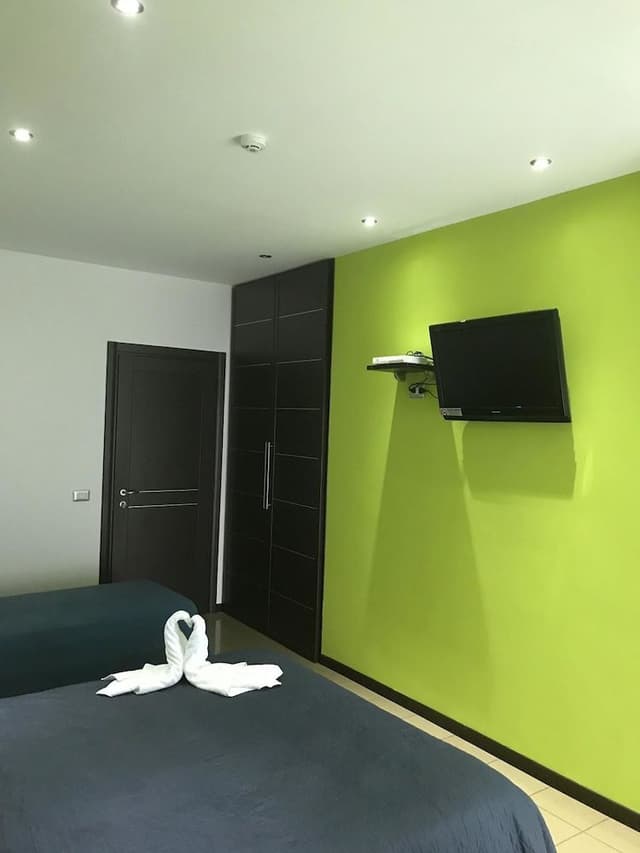 Deluxe Room, Ensuite