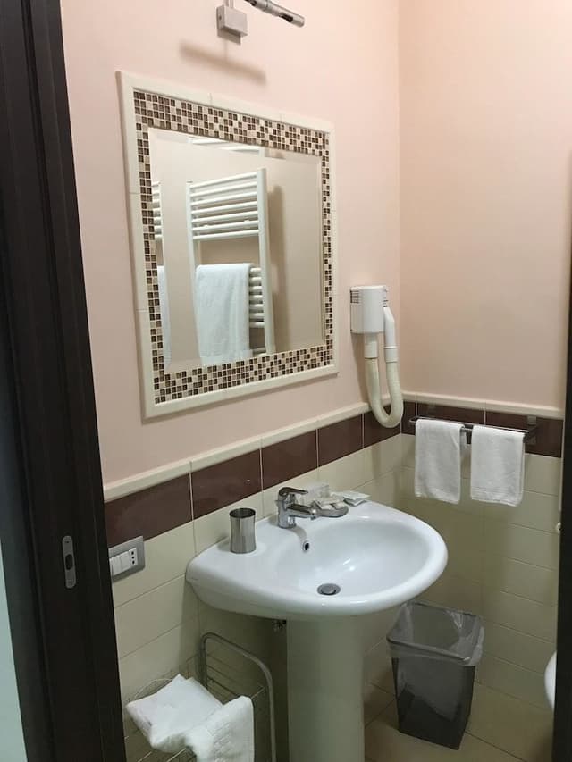 Deluxe Room, Ensuite