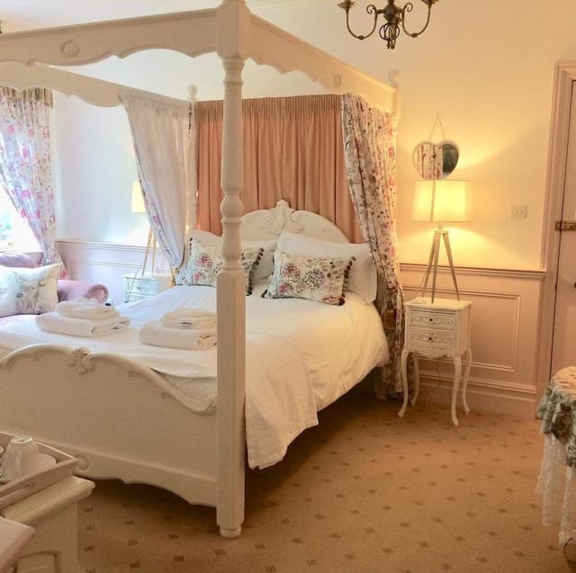Suite (Victorian)