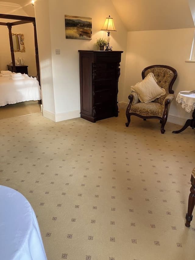 Suite (Jacobean)