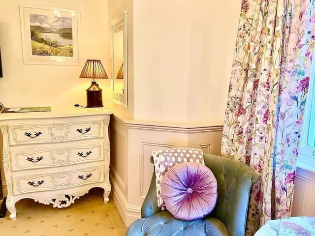 Suite (Victorian)