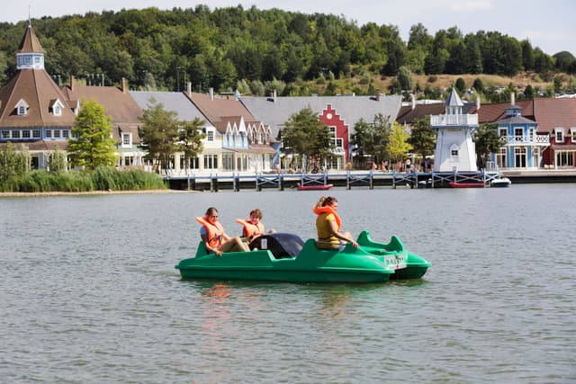 Lakeside cottage 4 persons