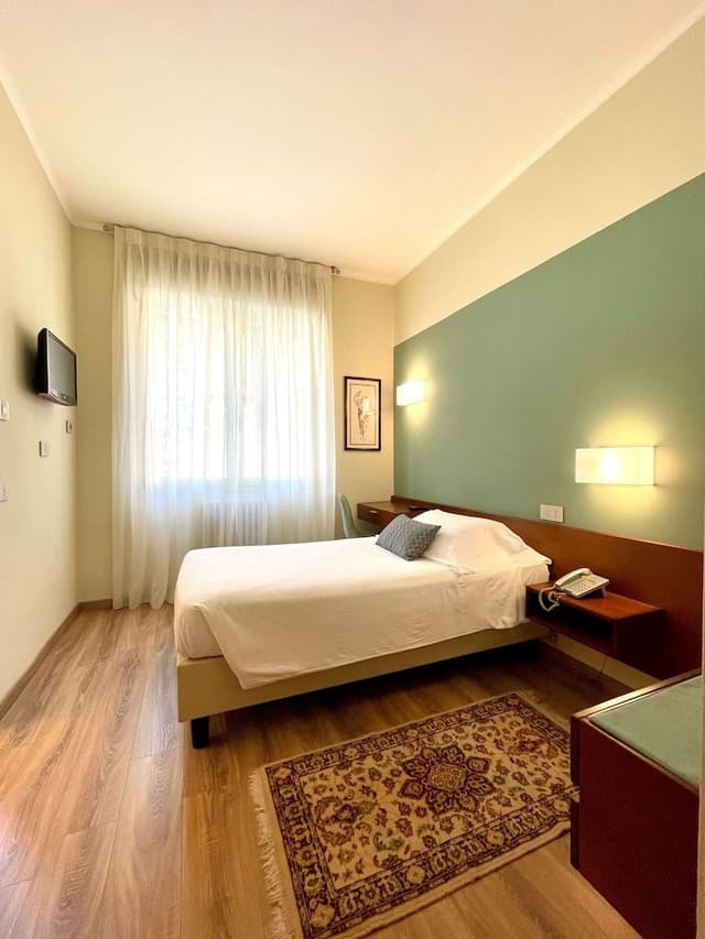 Classic Single Room