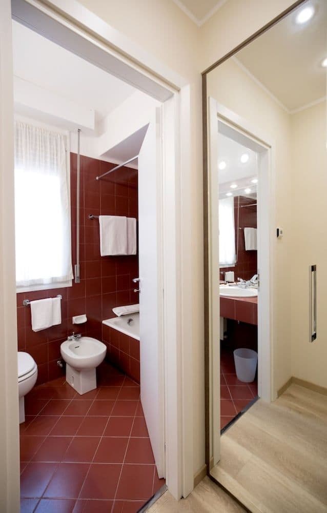 Comfort Room