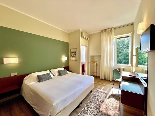 Classic Twin Room