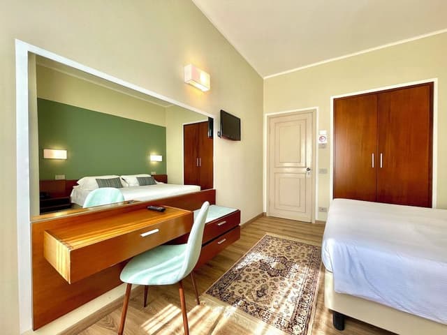 Classic Twin Room
