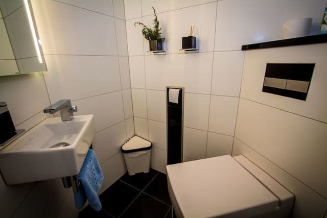 House, 2 Bedrooms (2 Etagen)