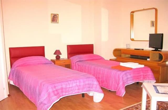 Family Room, Private Bathroom