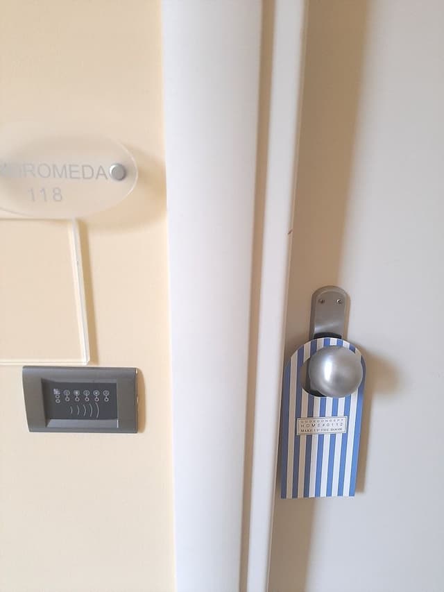 Triple Room, Multiple Beds, Non Smoking
