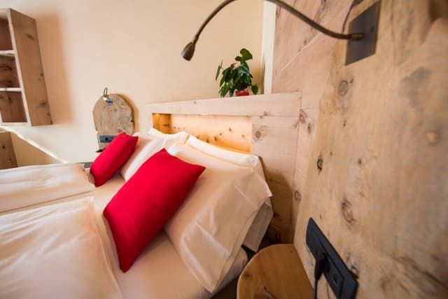 Junior Suite, Jetted Tub, Mountain View